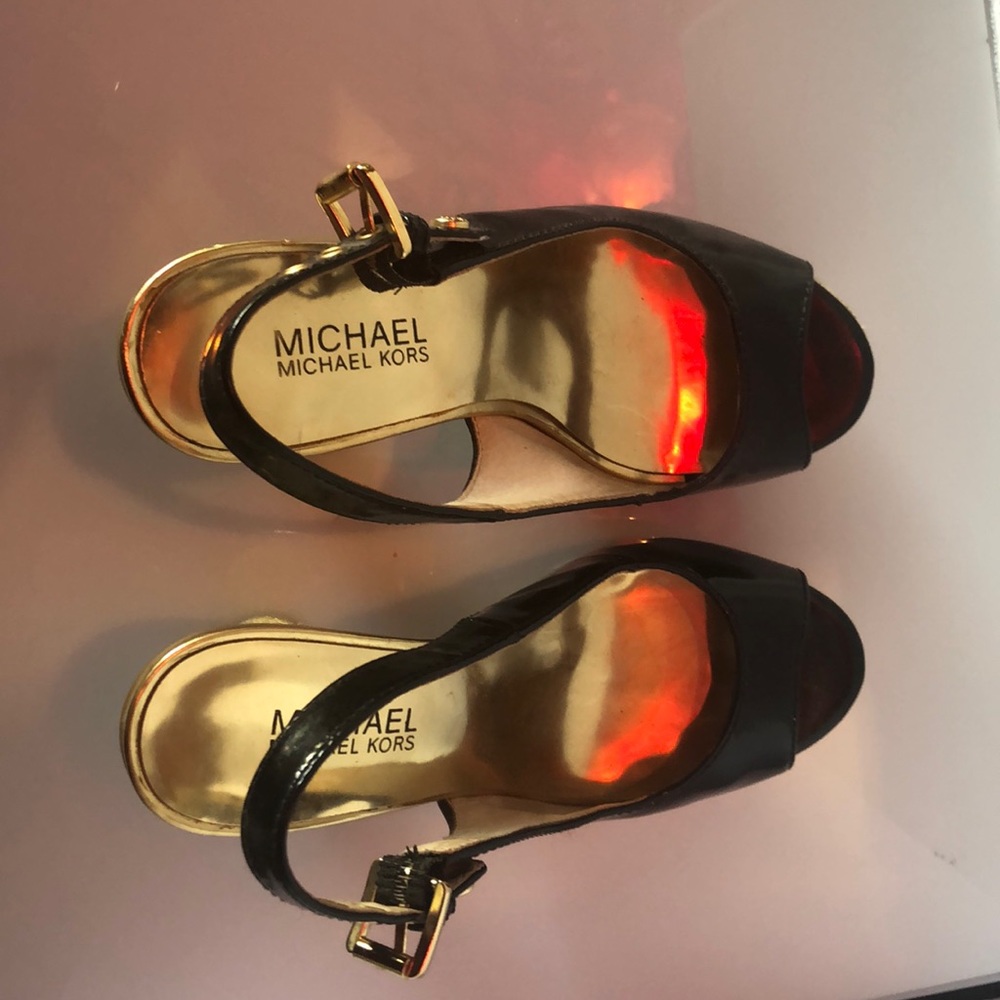 Open toe platform shoe - Picture 3 of 6